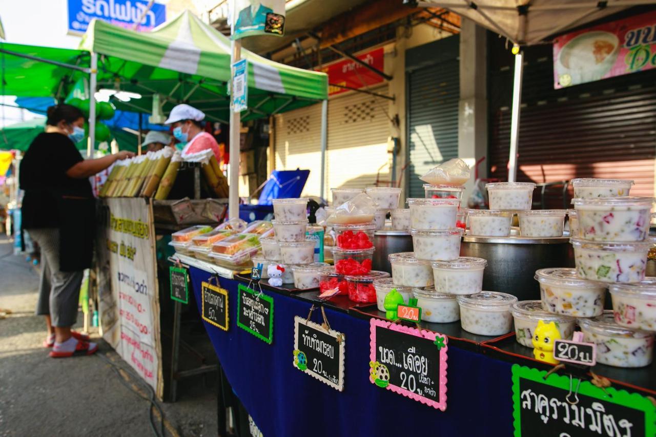 Sleepbox Hostel Suratthani Surat Thani Exterior photo